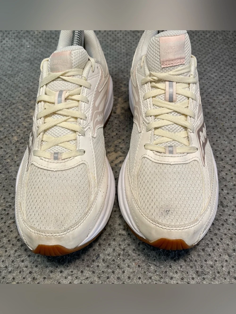 Saucony Cohesion 17 Running Shoes Size 9 Women’s
